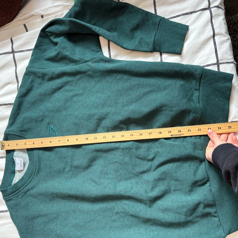 Gymshark Crewneck - Picture 6 of 7